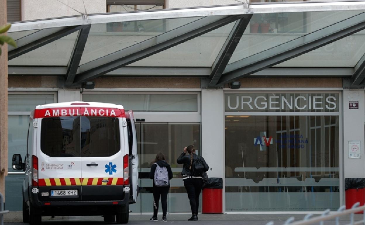 La entrada de urgencias del Hospital. 