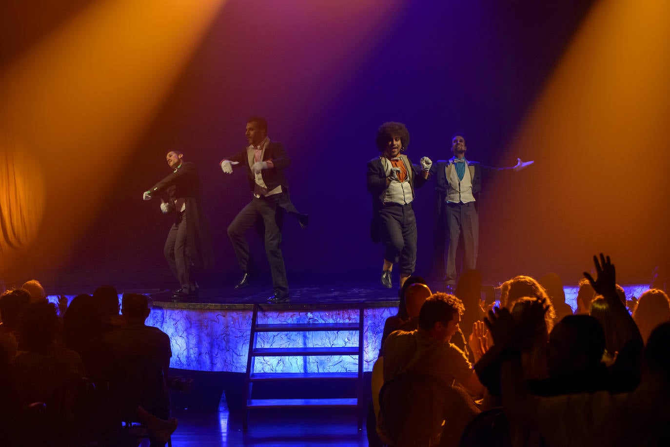 Fotos: &#039;The Hole X&#039; sube la temperatura del Teatro Circo de Murcia