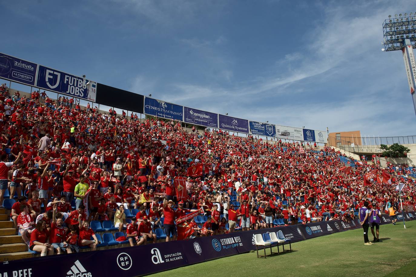 Fotos: La afición grana en la grada del Rico Pérez