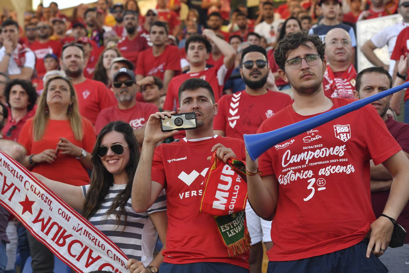Fotos: La afición grana en la grada del Rico Pérez