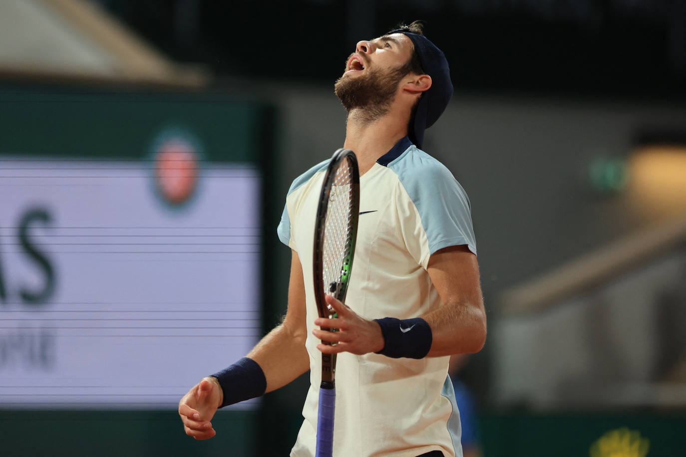 Fotos: Carlos Alcaraz derrota a Karen Khachanov y se mete en cuartos de final de Roland Garros