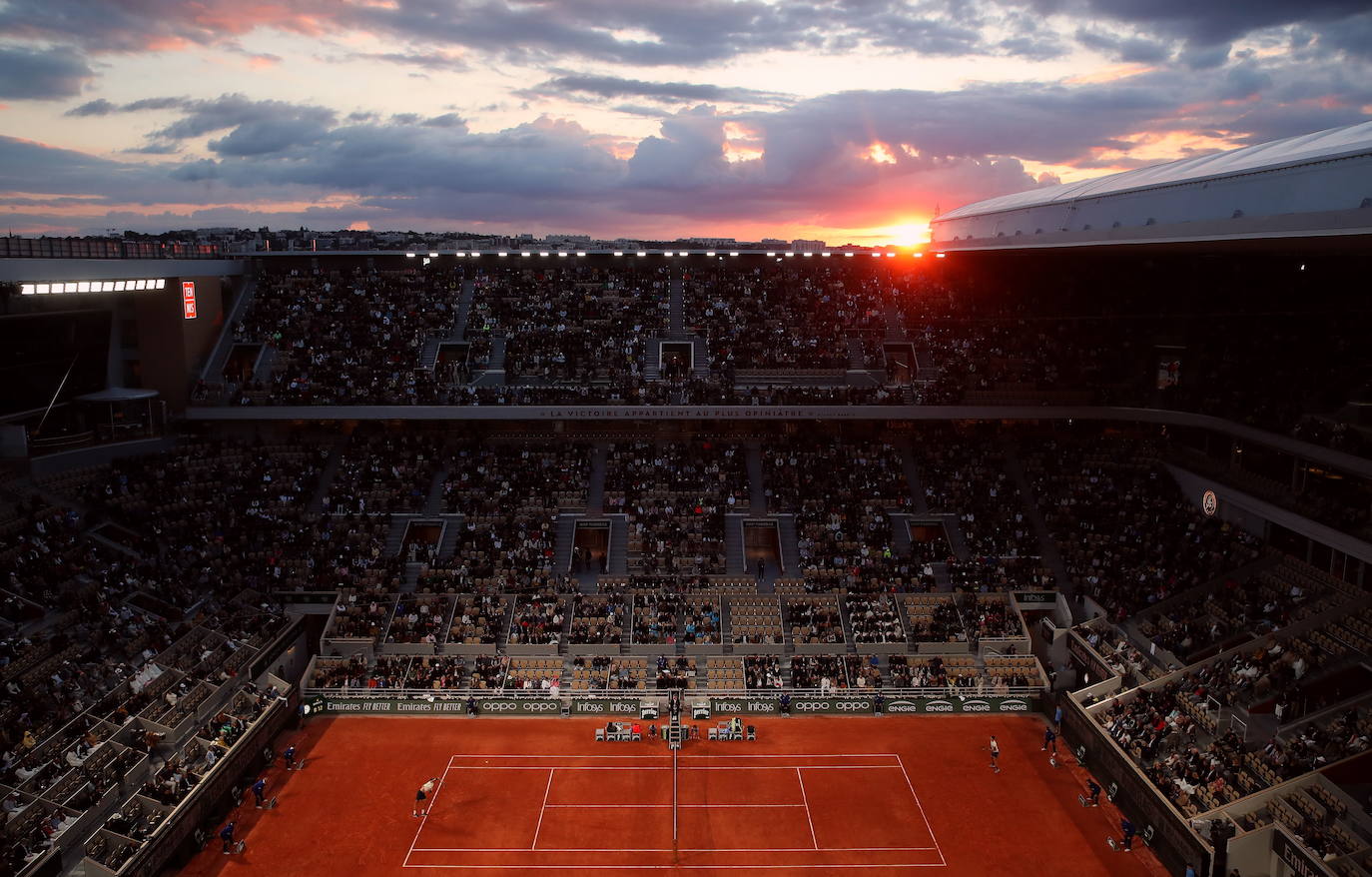 Fotos: Carlos Alcaraz derrota a Karen Khachanov y se mete en cuartos de final de Roland Garros