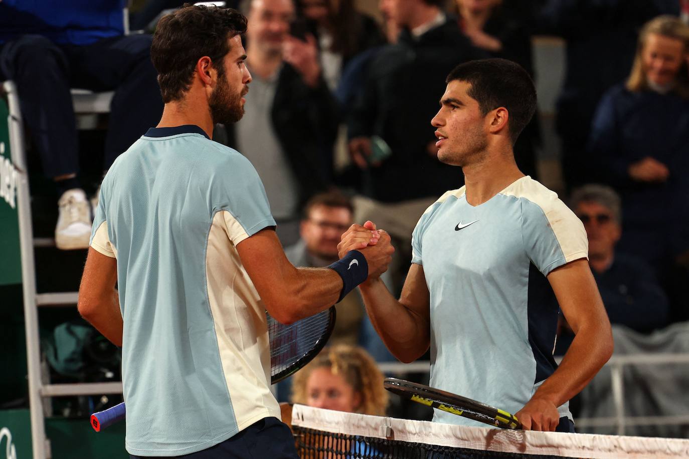 Fotos: Carlos Alcaraz derrota a Karen Khachanov y se mete en cuartos de final de Roland Garros