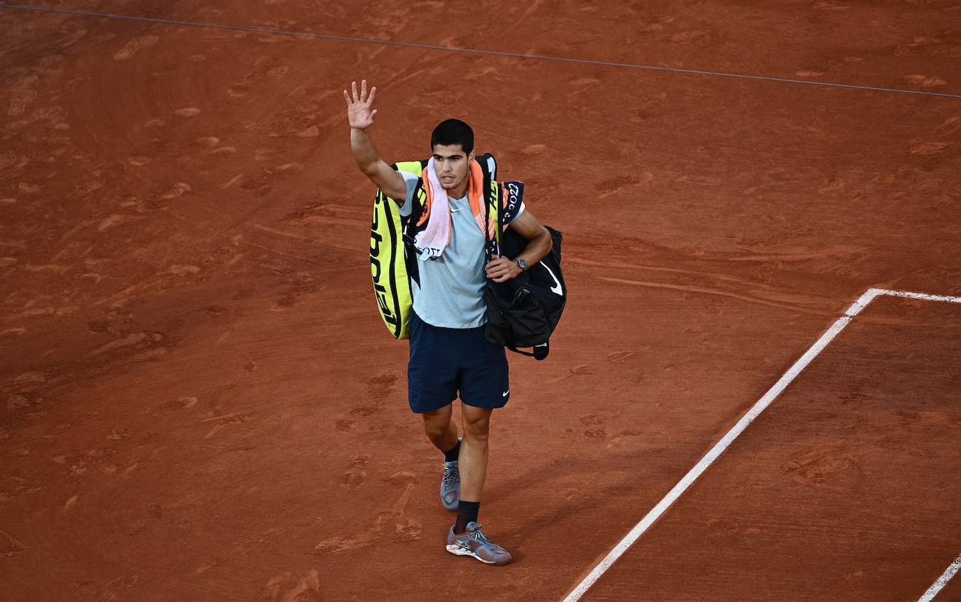 Fotos: Carlos Alcaraz se despide de Roland Garros tras caer ante Zverev