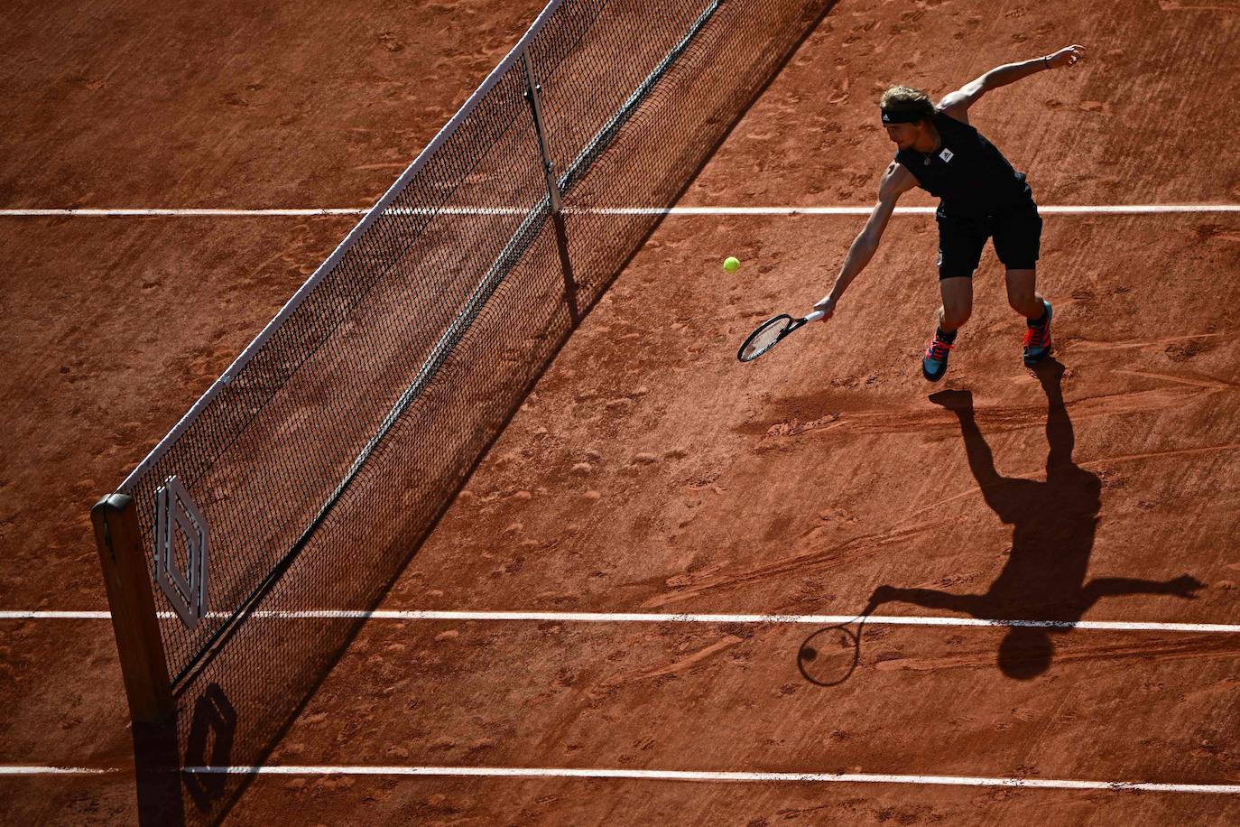 Fotos: Carlos Alcaraz se despide de Roland Garros tras caer ante Zverev