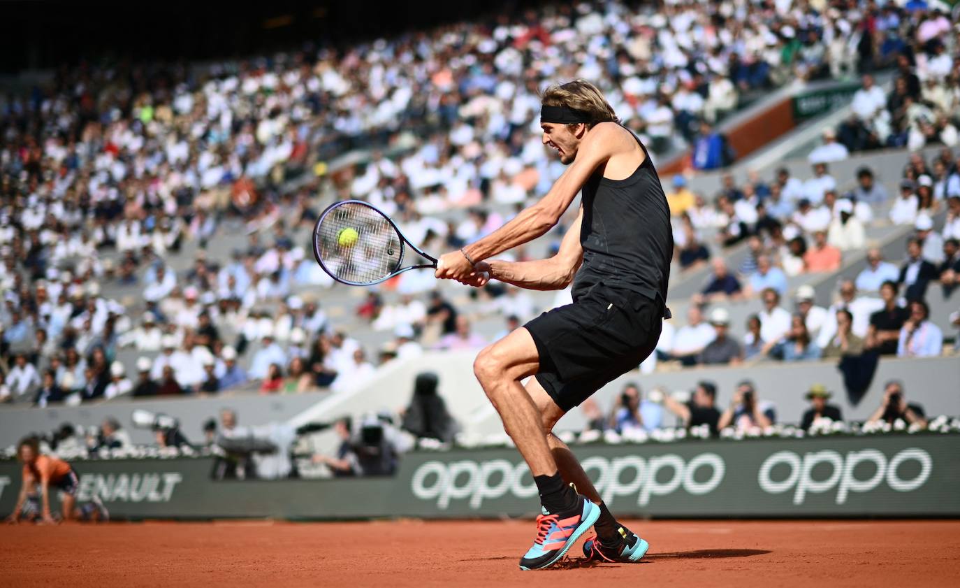 Fotos: Carlos Alcaraz se despide de Roland Garros tras caer ante Zverev