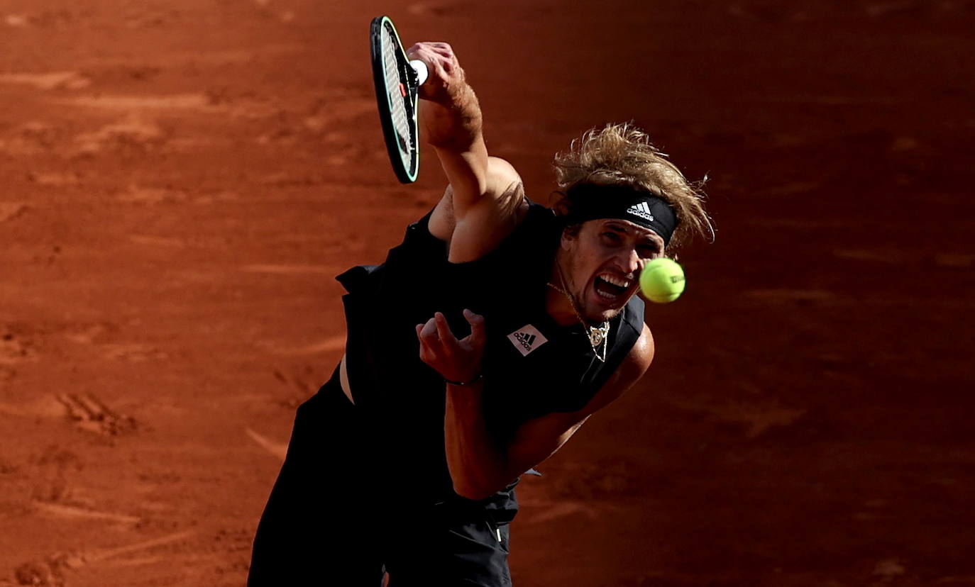 Fotos: Carlos Alcaraz se despide de Roland Garros tras caer ante Zverev