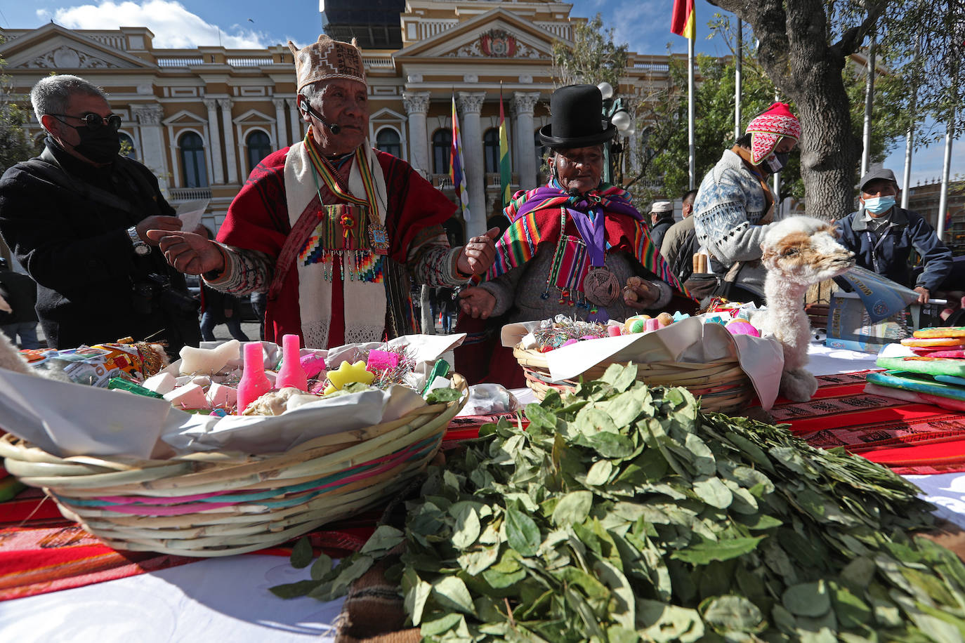 Fotos: Ofrenda a la Pachamama