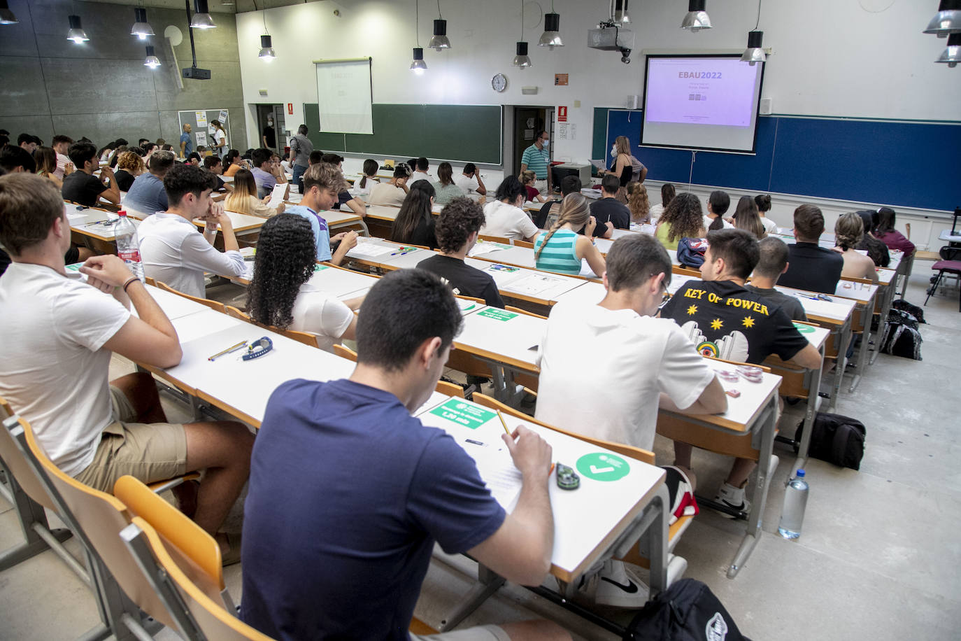 Fotos: Las pruebas de la Ebau en la Región de Murcia, en imágenes