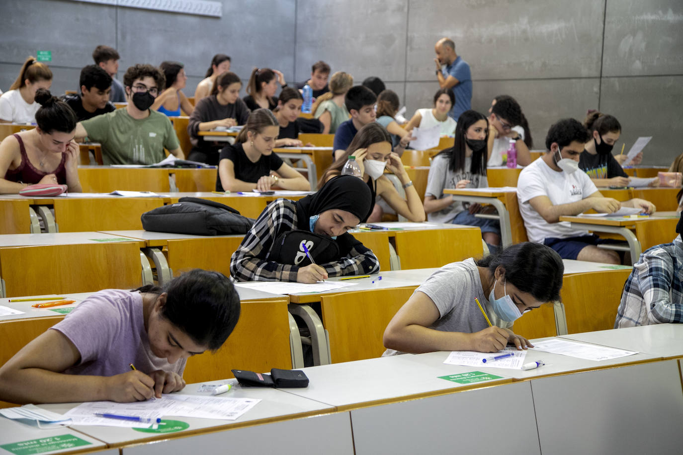 Fotos: Las pruebas de la Ebau en la Región de Murcia, en imágenes