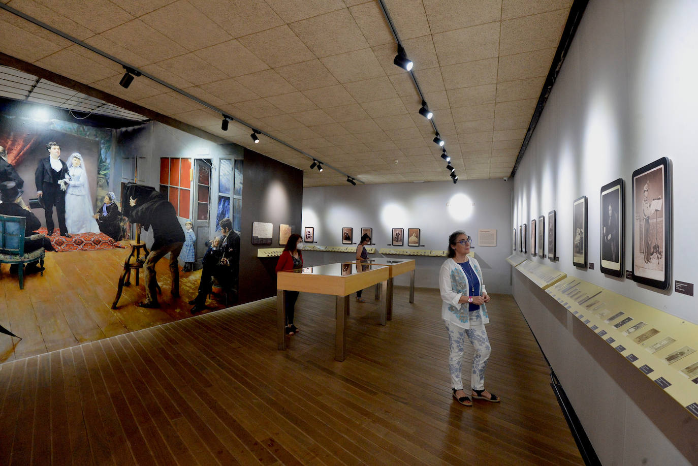 Fotos: Los orígenes de la fotografía en el Archivo General de la Región de Murci