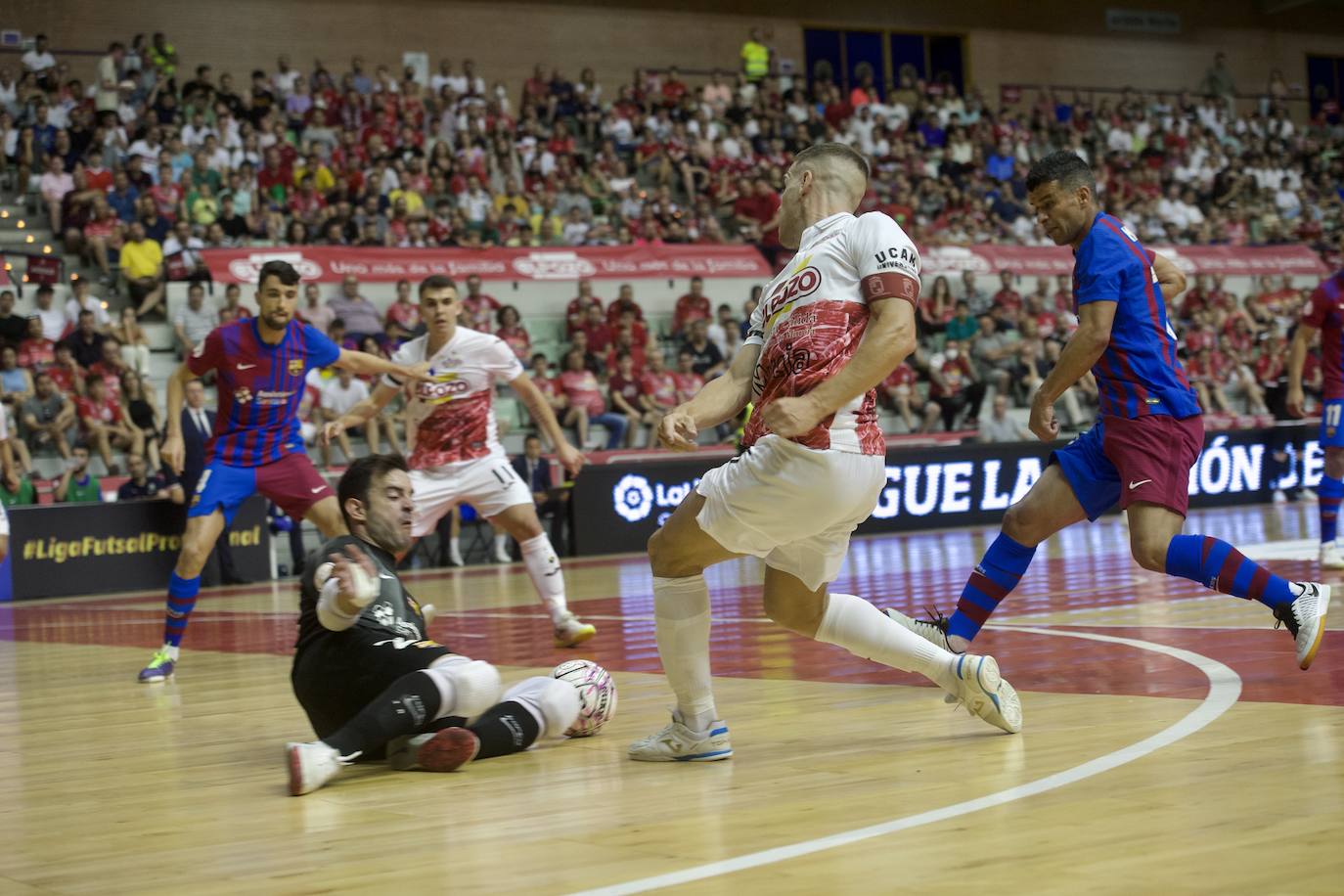 Fotos: El Barça deja muy tocado a ElPozo (1-3)