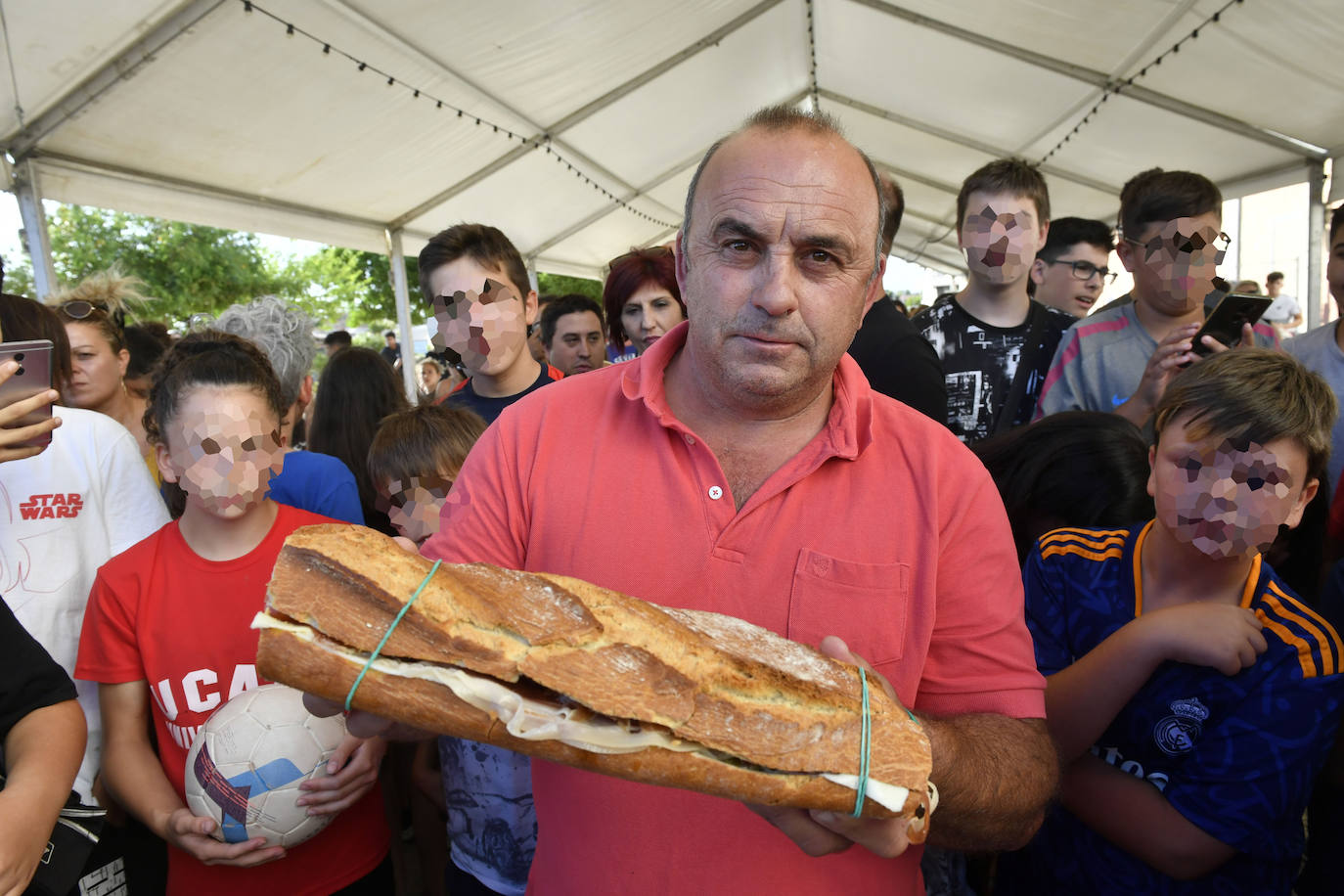 Fotos: Ginés &#039;Corregüela&#039; en eI Concurso de Bocadillos Originales de El Palmar