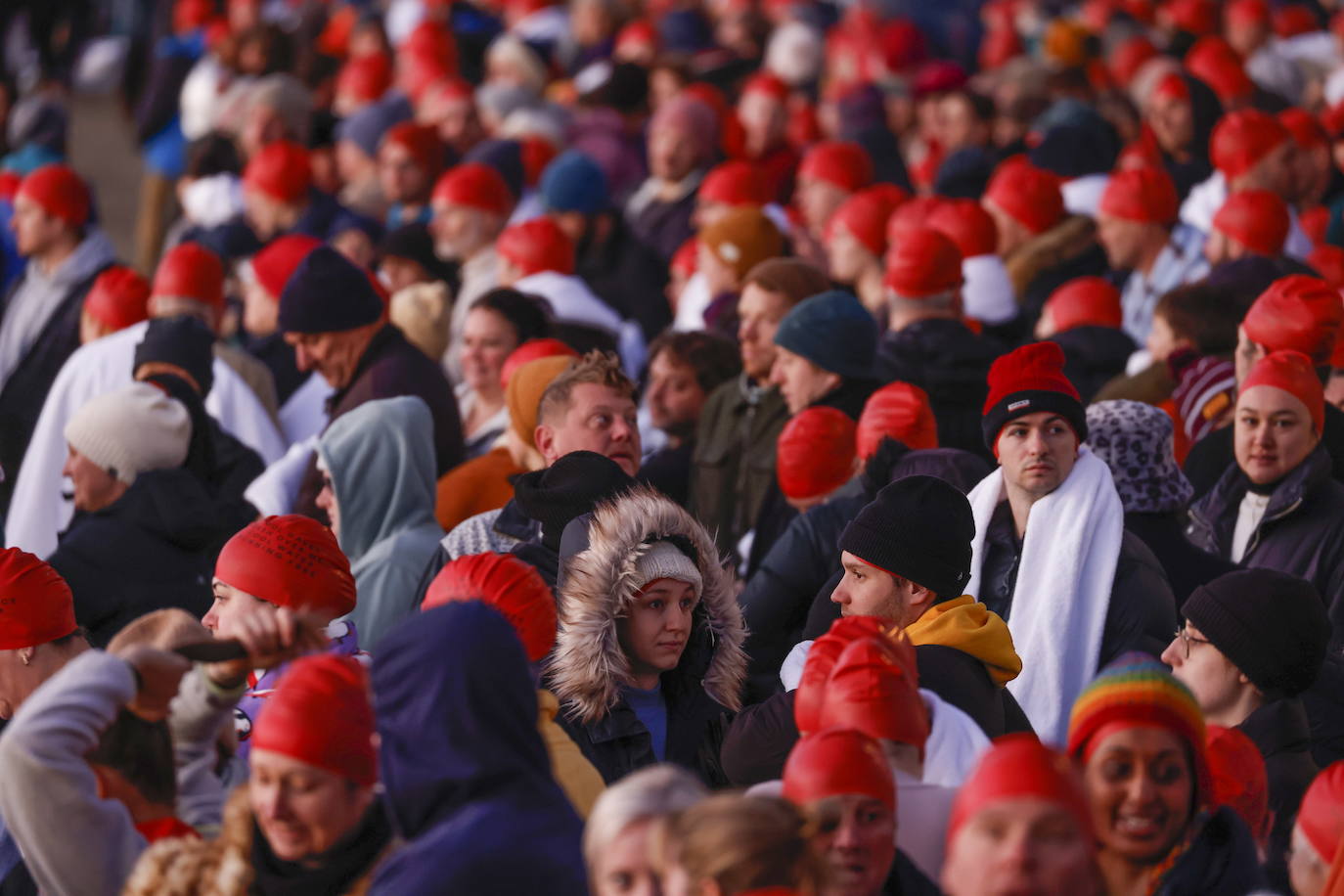 Fotos: Bienvenida nudista al invierno