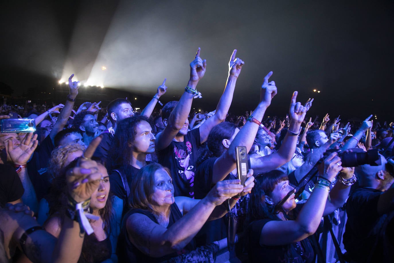 Fotos: Europe y Scorpions cierran tres intensos días de heavy metal en el Rock Imperium Fest de Cartagena