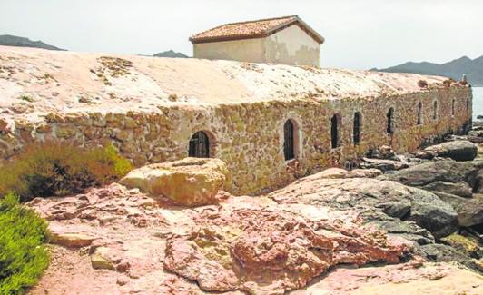 Los Baños de la Marrana de Isla Plana, en una imagen reciente. 