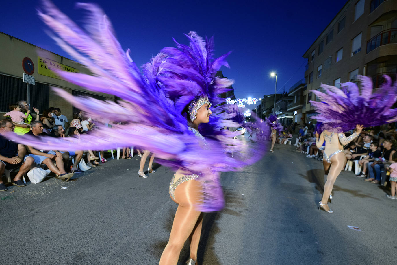 Fotos: El carnaval salda al fin su deuda festiva con Beniaján