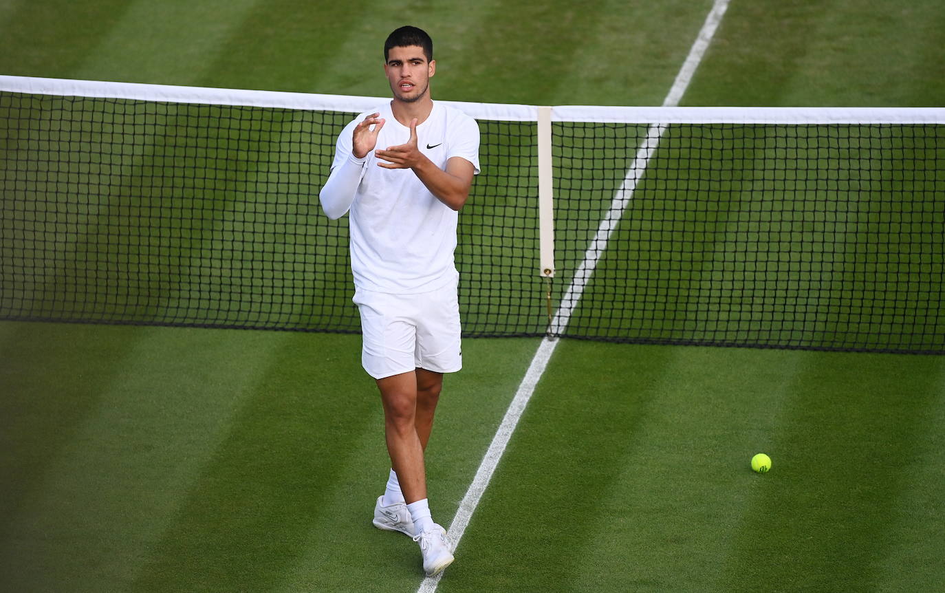 Fotos: Carlos Alcaraz vence a Griekspoor en Wimbledon