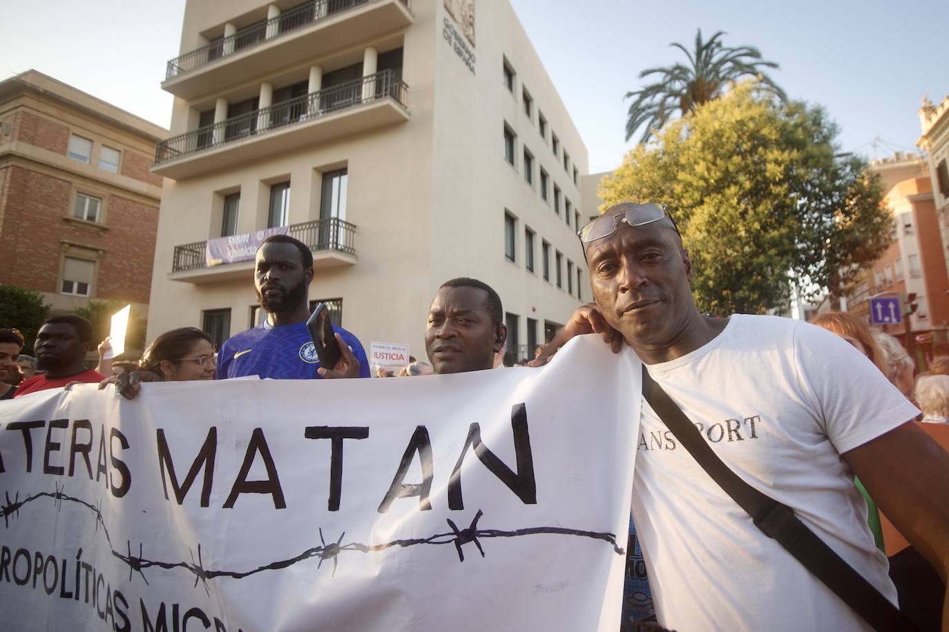 Fotos: Concentración en Murcia contra los «asesinatos» en Melilla
