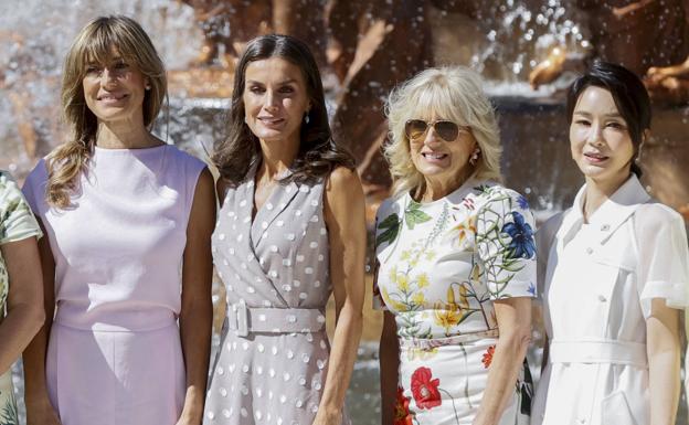 Una firma murciana viste a la Reina Letizia en un acto de la cumbre de la OTAN