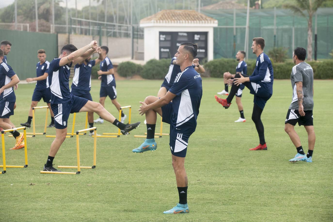 Fotos: Primer entrenamiento del FC Cartagena en La Manga Club