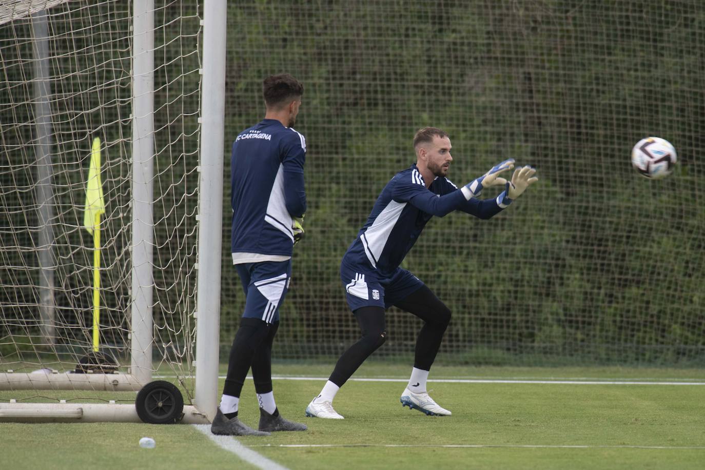 Fotos: Primer entrenamiento del FC Cartagena en La Manga Club