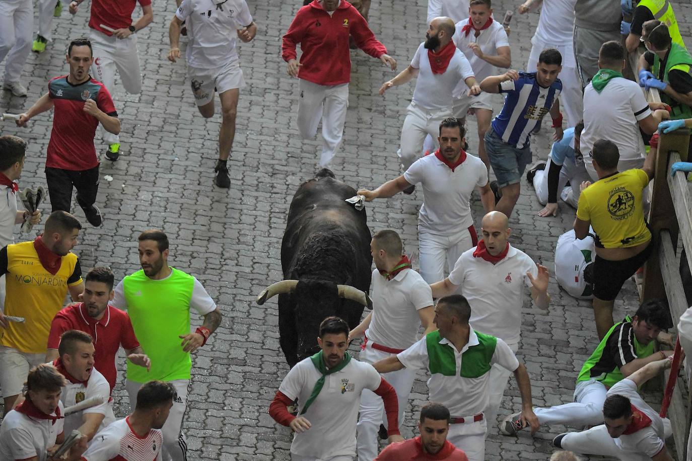 Los toros han sido de la ganadería Núñez del Cuvillo.