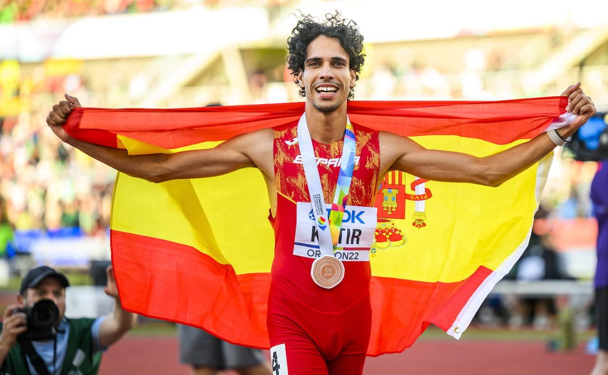 Mohamed Katir, bronce en el mundial de 1.500 de atletismo.