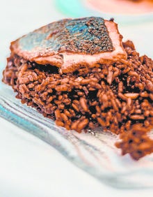 Imagen secundaria 2 - La terraza Mediterránea, uno de los espacios ideales para las comidas y cenas. La oferta gastronómica, inspirada en el Mediterráneo, se nutre de productos locales de primera calidad.