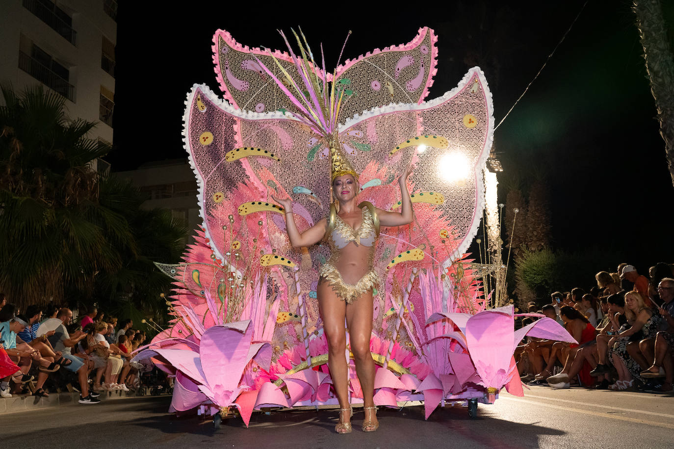 Fotos: El primer gran desfile del Carnaval de Águilas, en imágenes