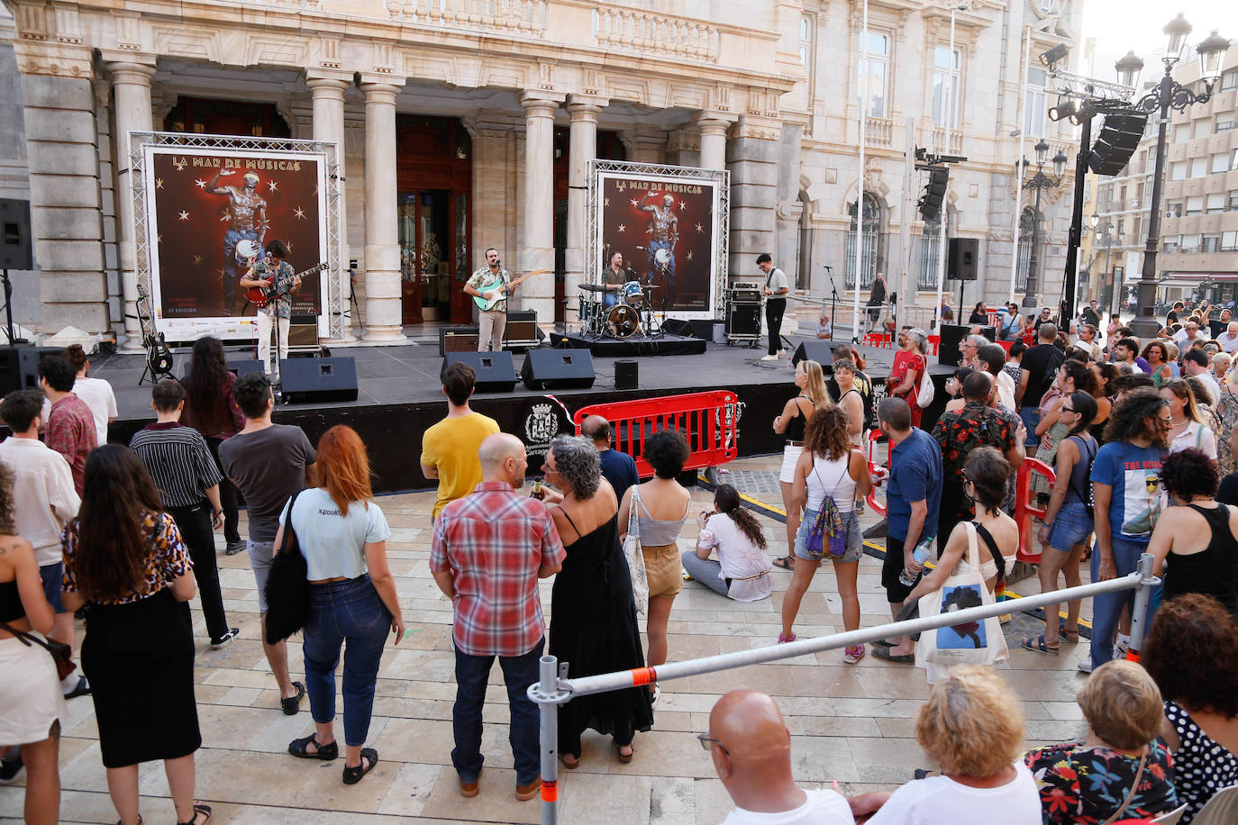 Fotos: Los conciertos del sábado de La Mar de Músicas, en imágenes