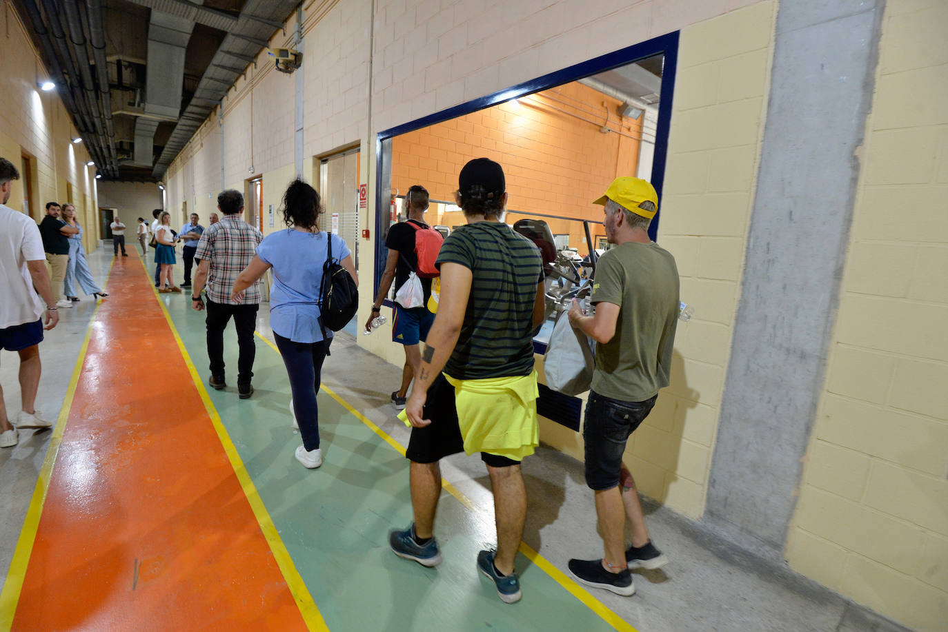 Fotos: El calor extremo moviliza a los servicios sociales en Murcia