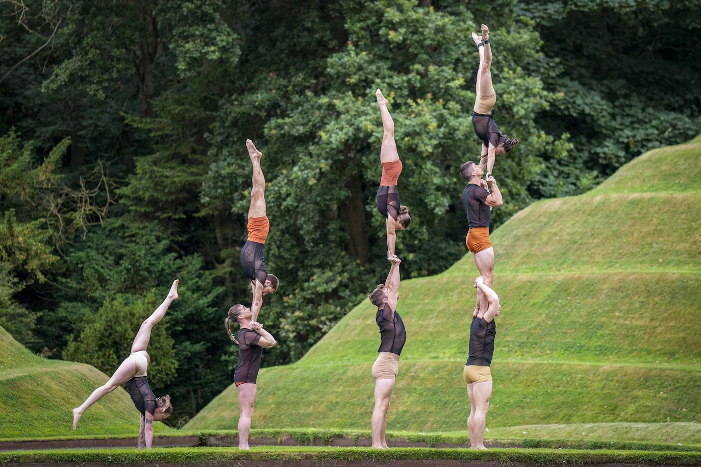 Fotos: El circo toma las calles de Edimburgo
