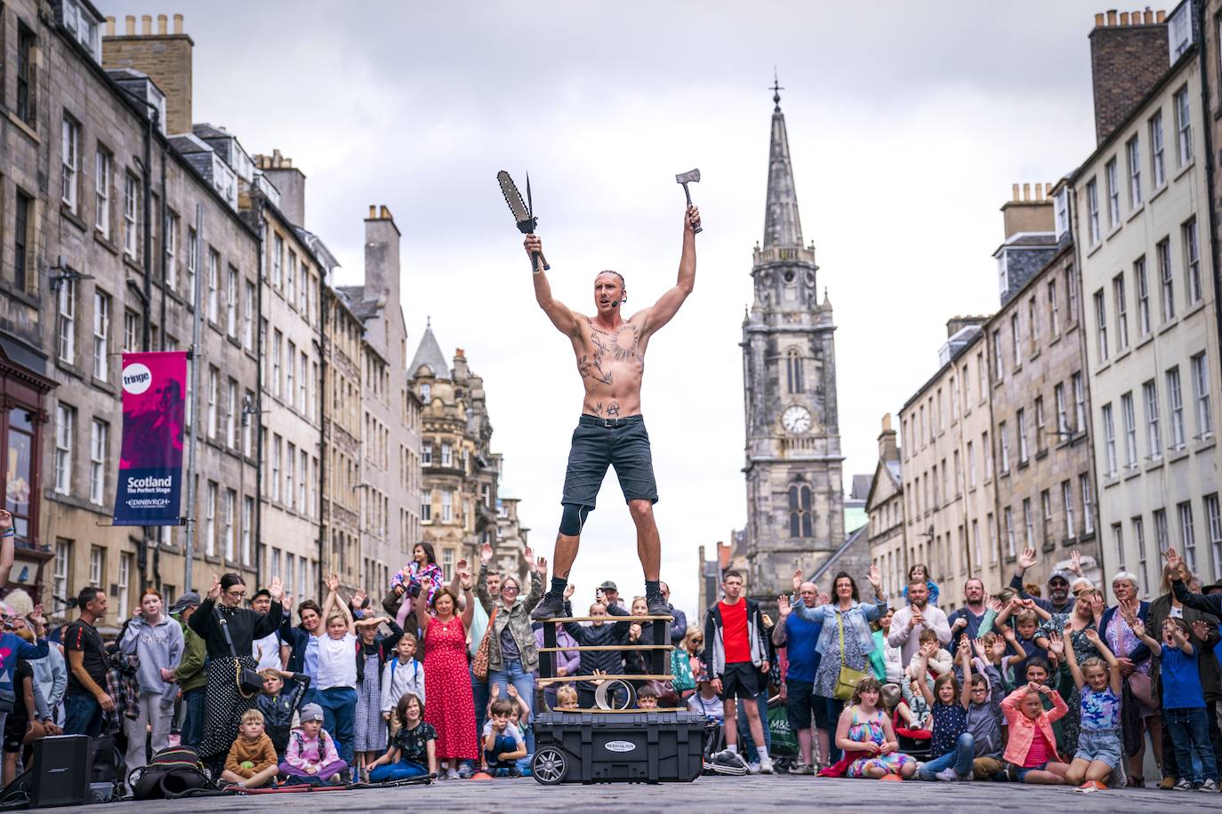 Fotos: El circo toma las calles de Edimburgo