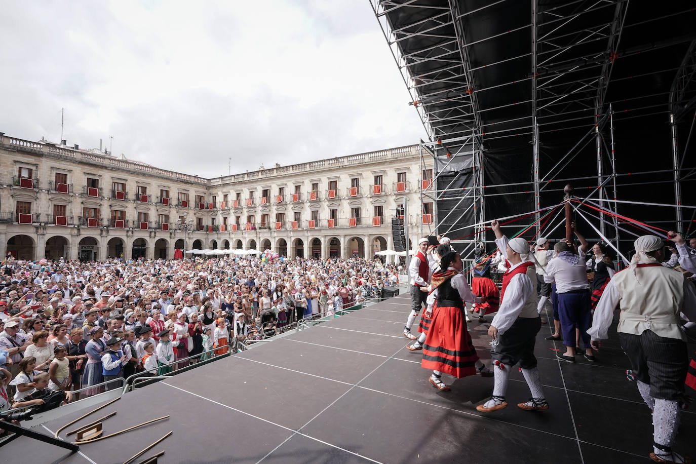 Fotos: Los Gigantes toman Vitoria