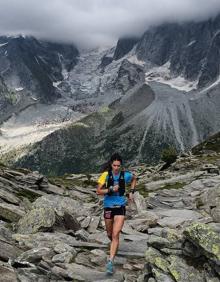 Imagen secundaria 2 - Marta en acción en la carrera de la Copa España que ganó en San Esteve de Palautordera (Barcelona) y durante entrenamientos 