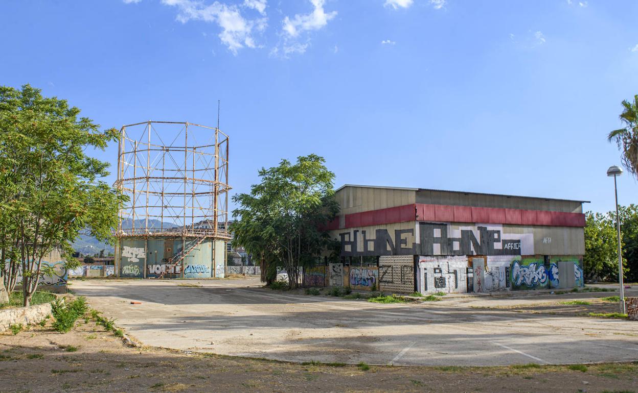 Estado actual de las instalaciones de las calderas del gas, foco de okupación y trapicheo de drogas hasta hace apenas unos meses.