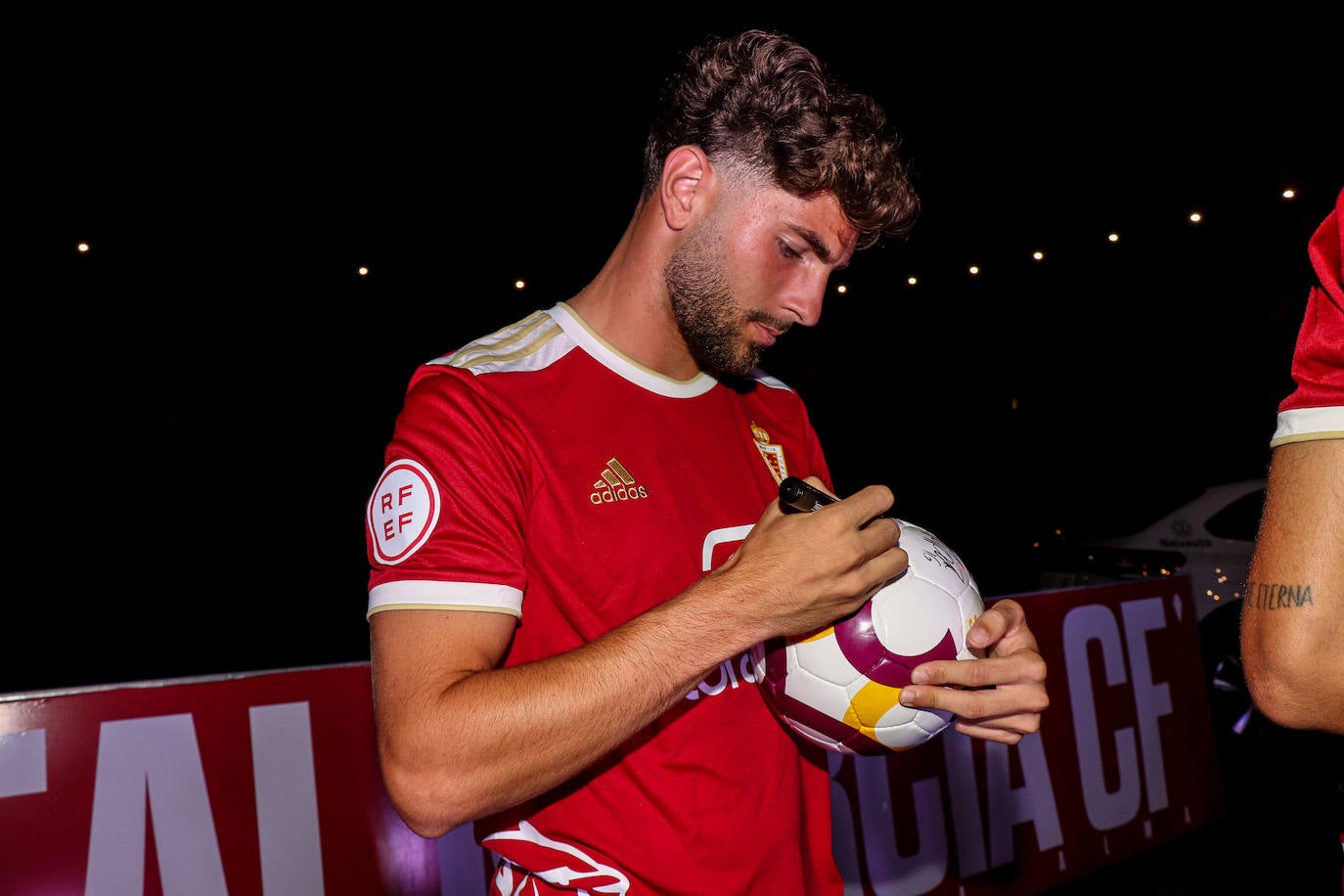 Fotos: Presentación de los fichajes del Real Murcia en el estadio Enrique Roca