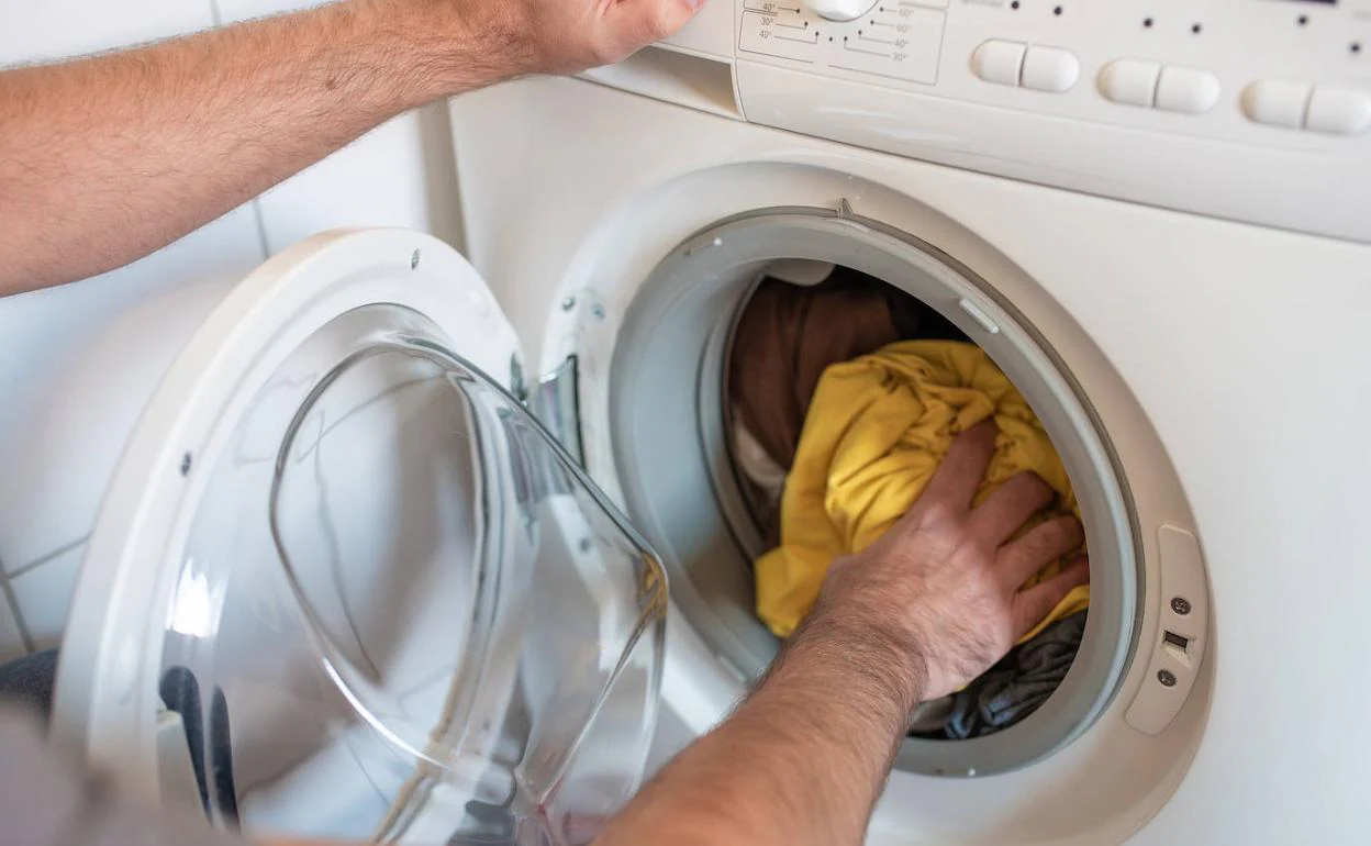 Por qué es recomendable lavar la ropa antes de estrenarla | La Verdad