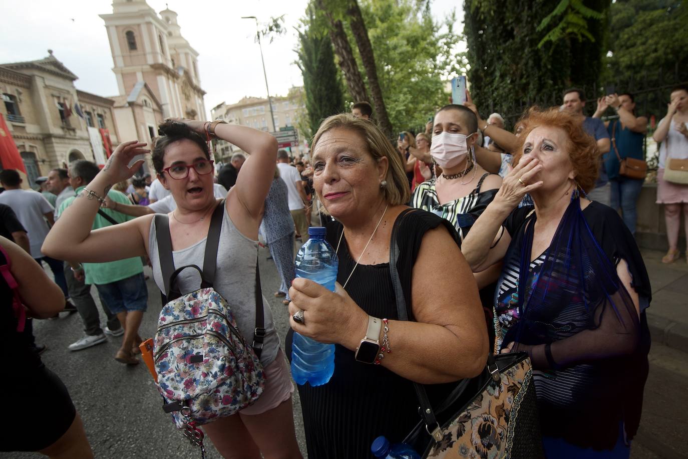 Fotos: La Virgen de la Fuensanta baja a Murcia dos años y medio después