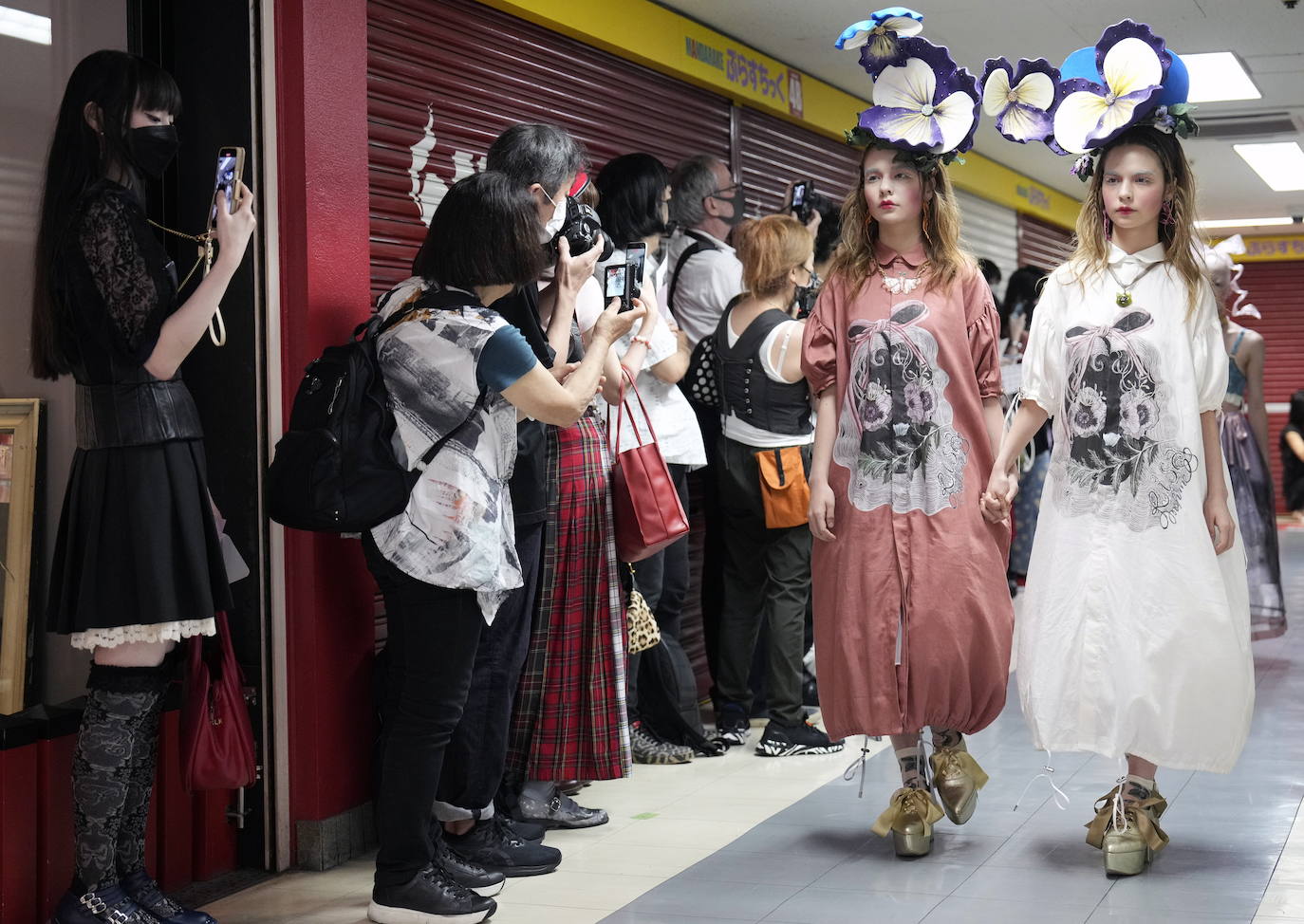 Fotos: La moda futurista de Lim Asafuji