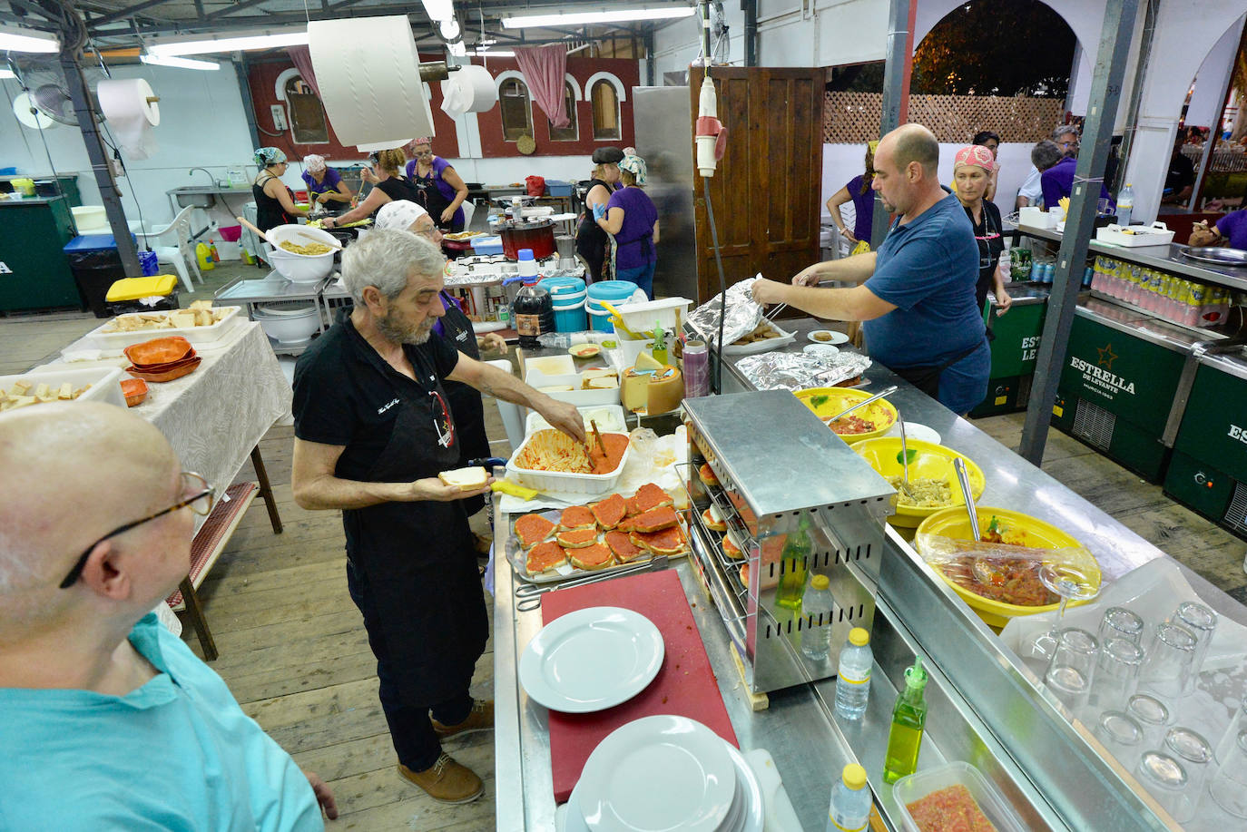 Fotos: Los murcianos abarrotan Los Huertos