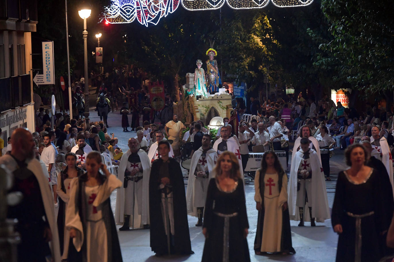 Fotos: Alarde de pasión y espectáculo de los Moros y Cristianos en Murcia