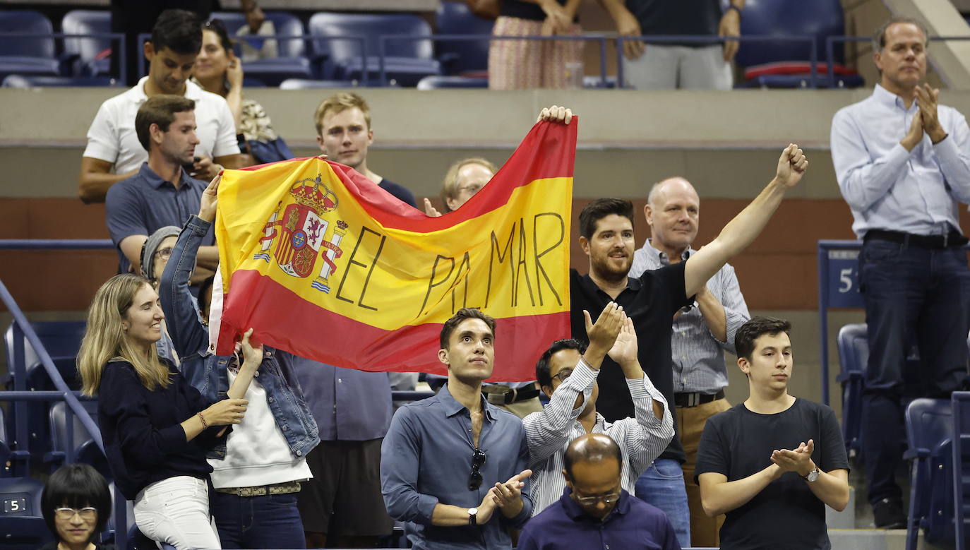 Fotos: Así celebró Alcaraz la victoria ante Tiafoe