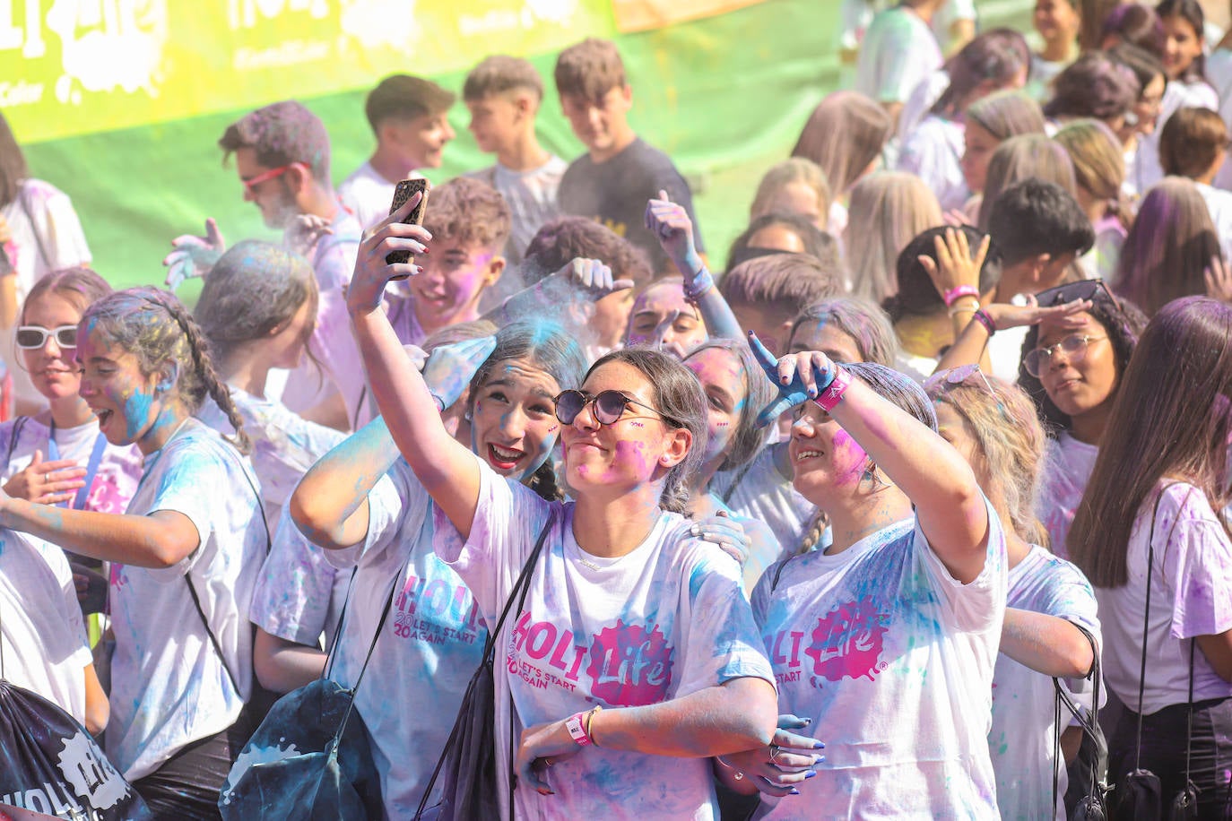 Un momento de la Holi Life Water celebrada este domingo en Cabezo de Torres. 