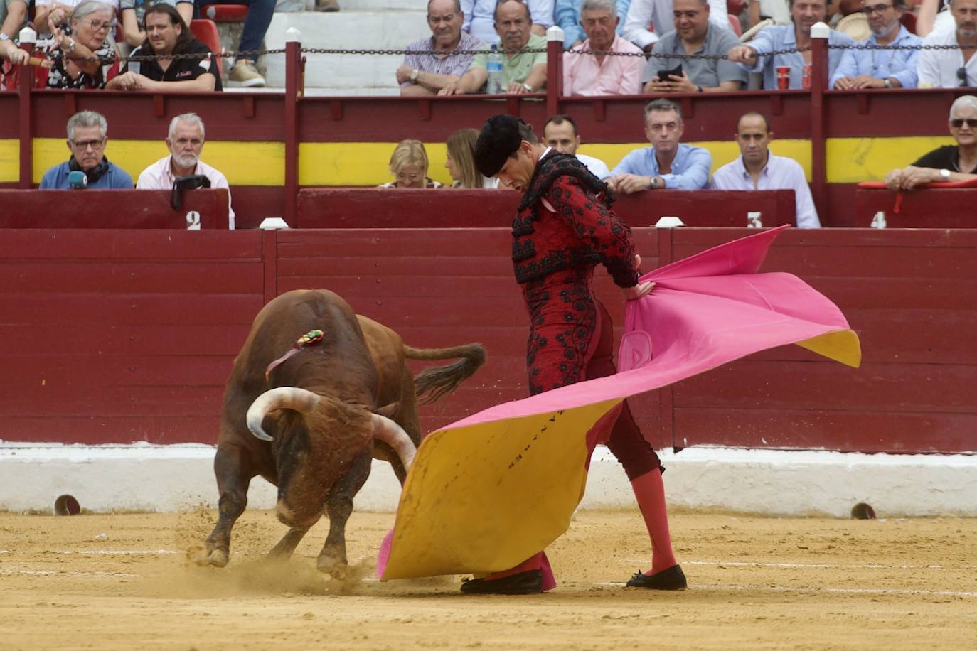 Fotos: Las imágenes de la primera corrida de la Feria Taurina de Murcia