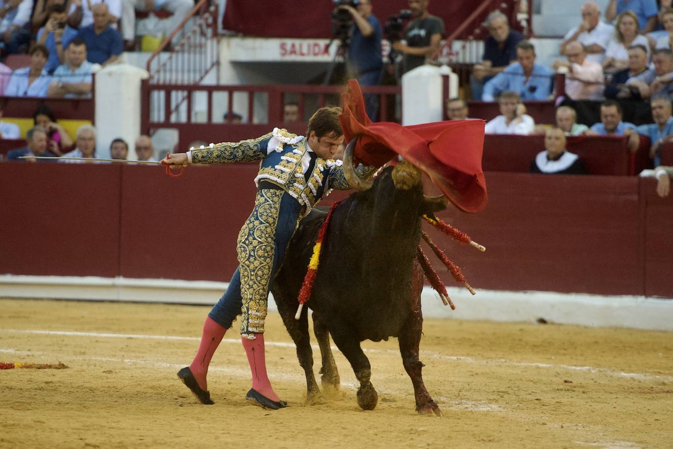 Fotos: Las imágenes de la primera corrida de la Feria Taurina de Murcia