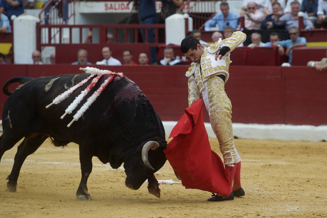 Fotos: Las imágenes de la primera corrida de la Feria Taurina de Murcia