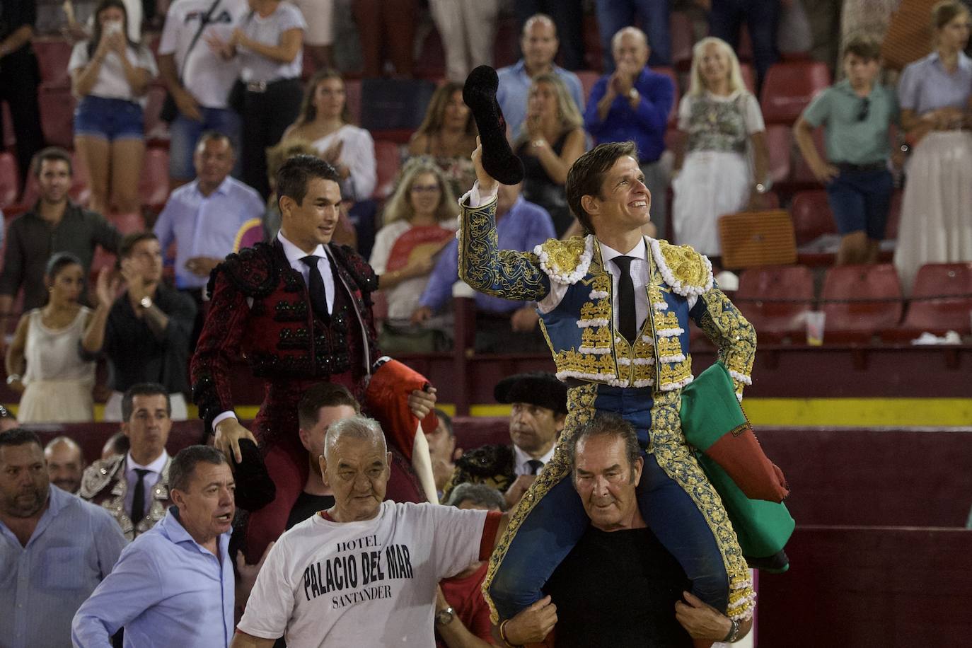 Fotos: Las imágenes de la primera corrida de la Feria Taurina de Murcia