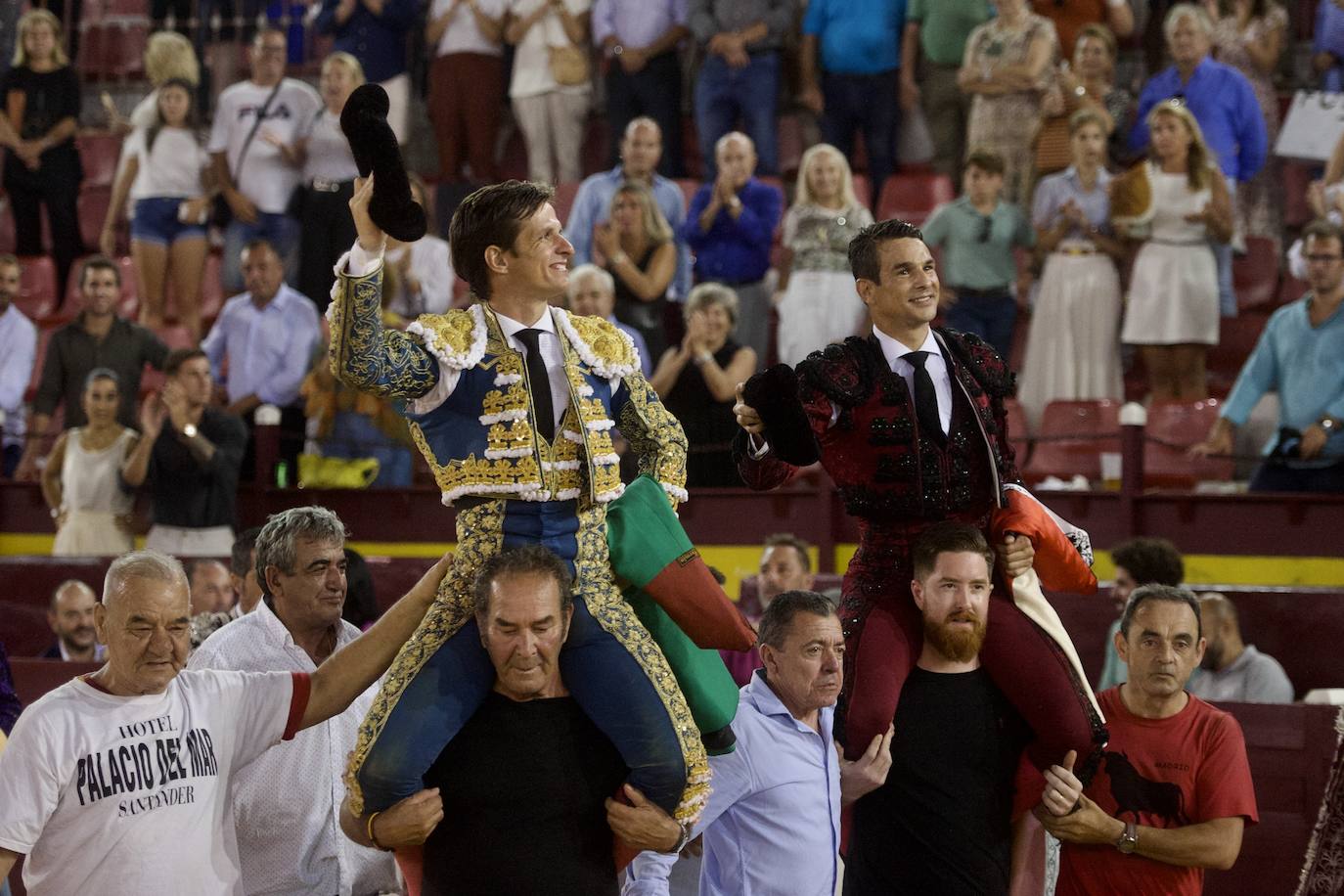 Fotos: Las imágenes de la primera corrida de la Feria Taurina de Murcia